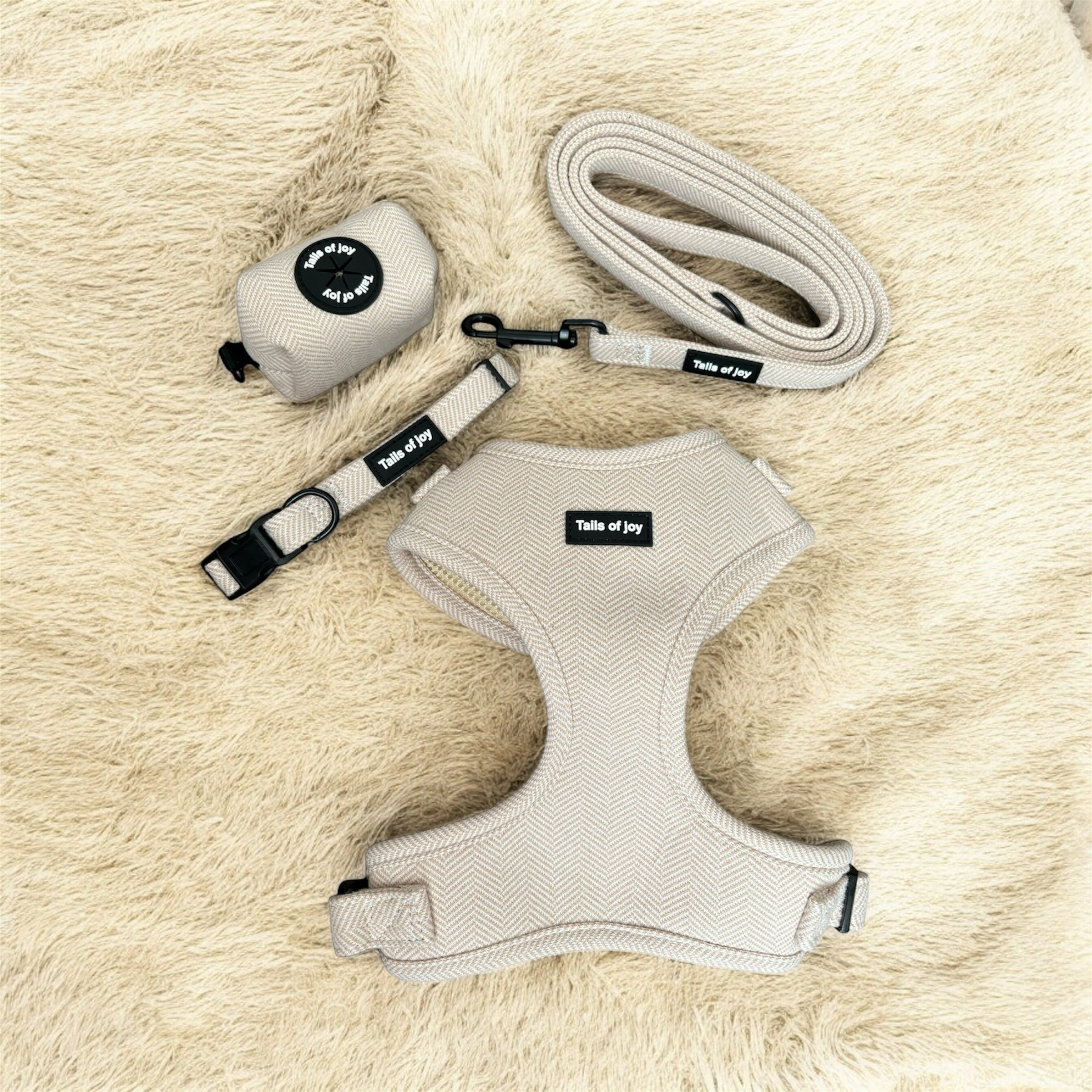 Vanilla Tweed Harness Set