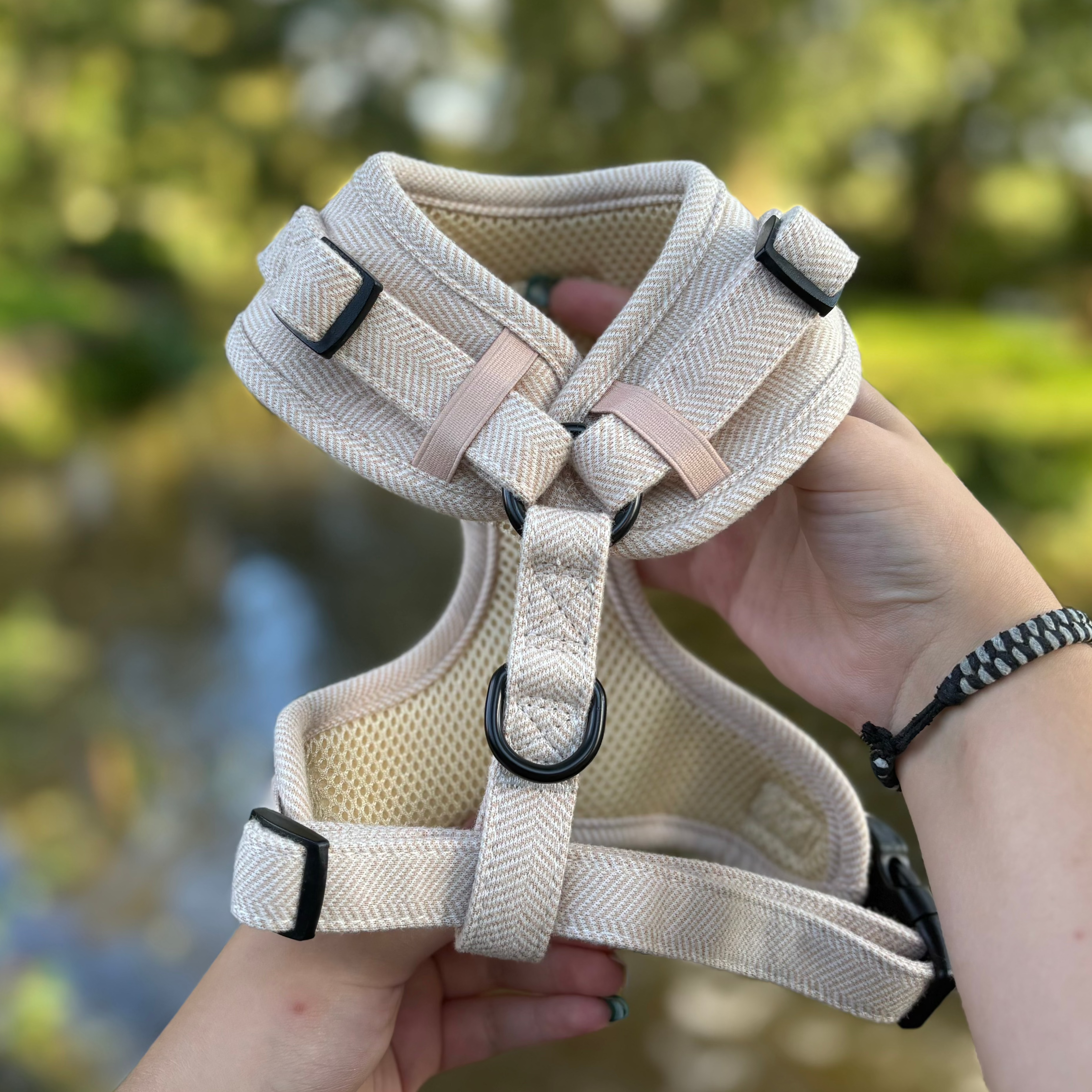 Vanilla Tweed Adjustable Harness