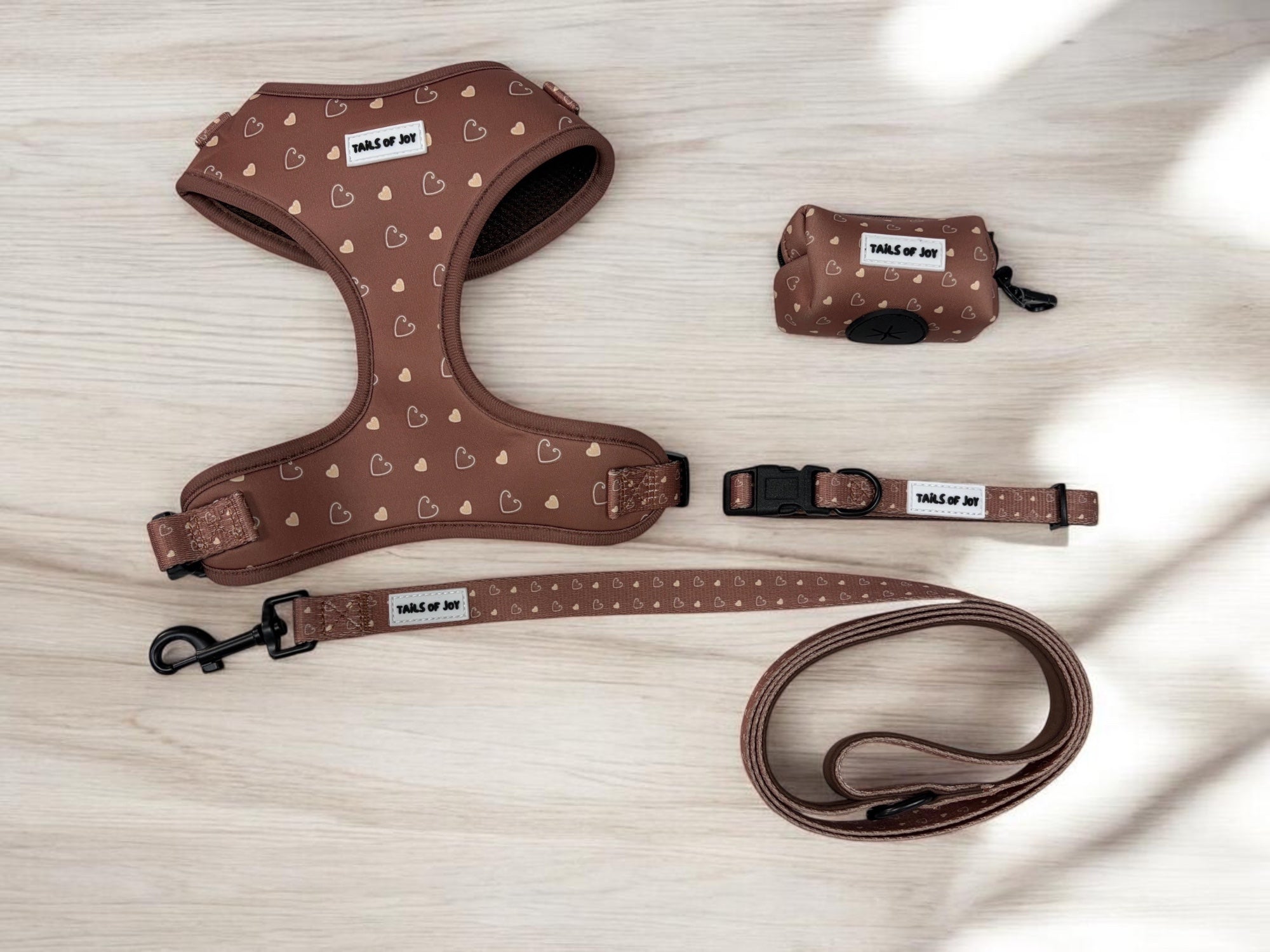 Cocoa Hearts Dog Harness Set 🤎